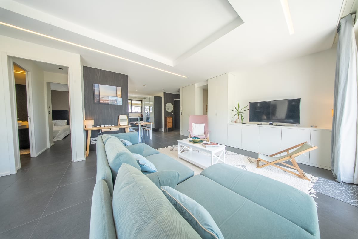 Appartement T3 Standing Vue Port • Garage + Borne 