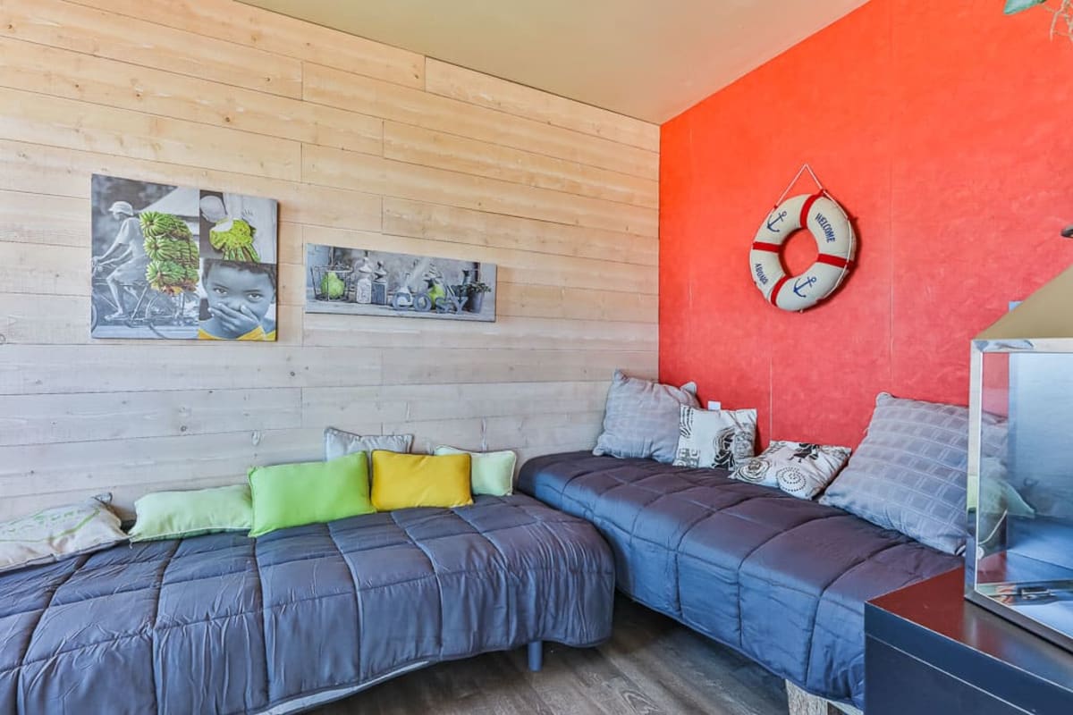 Immobilier Sion - Vue océan - Parking - Wifi  