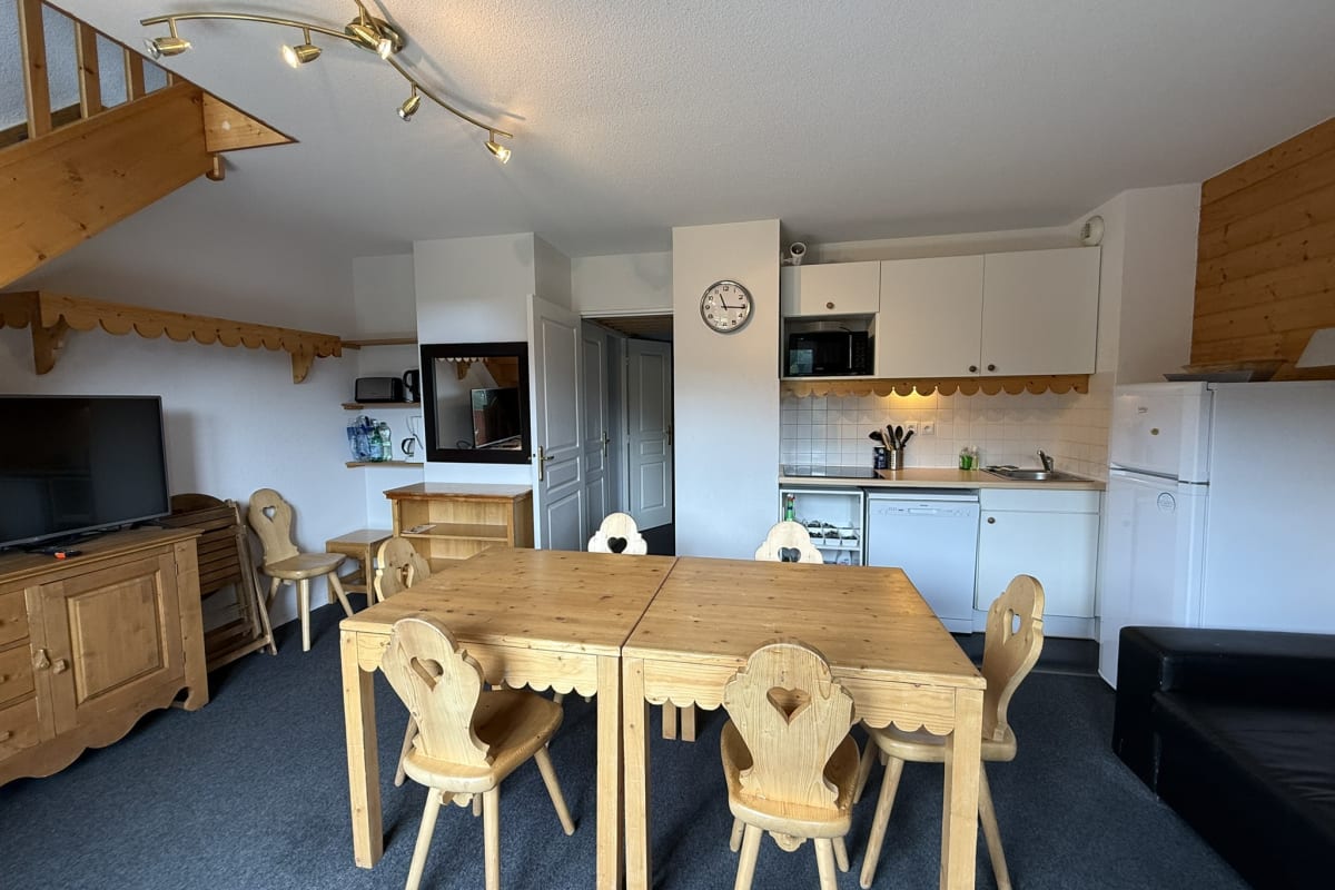 Appartement Risoul - Grand T4 duplex  8 pers • Vue montagne  