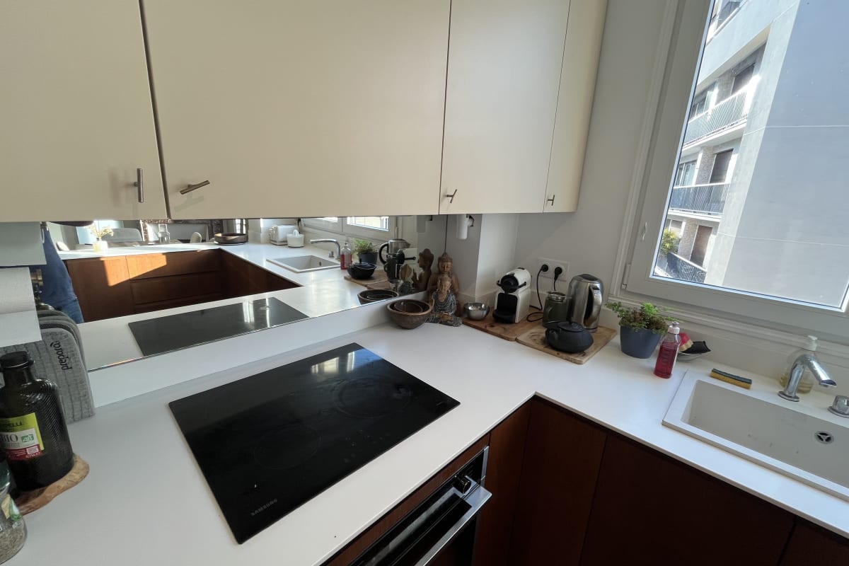  immobilier  Appartement avec balcon agréable, près Tour Eiffel