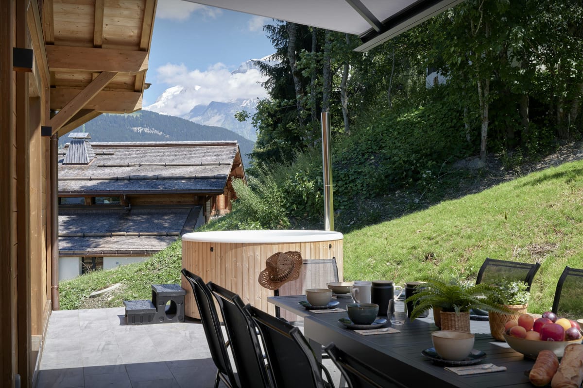  immobilier  Chalet pour 11 avec sauna, bain nordique et vue imprenable - OVO Network