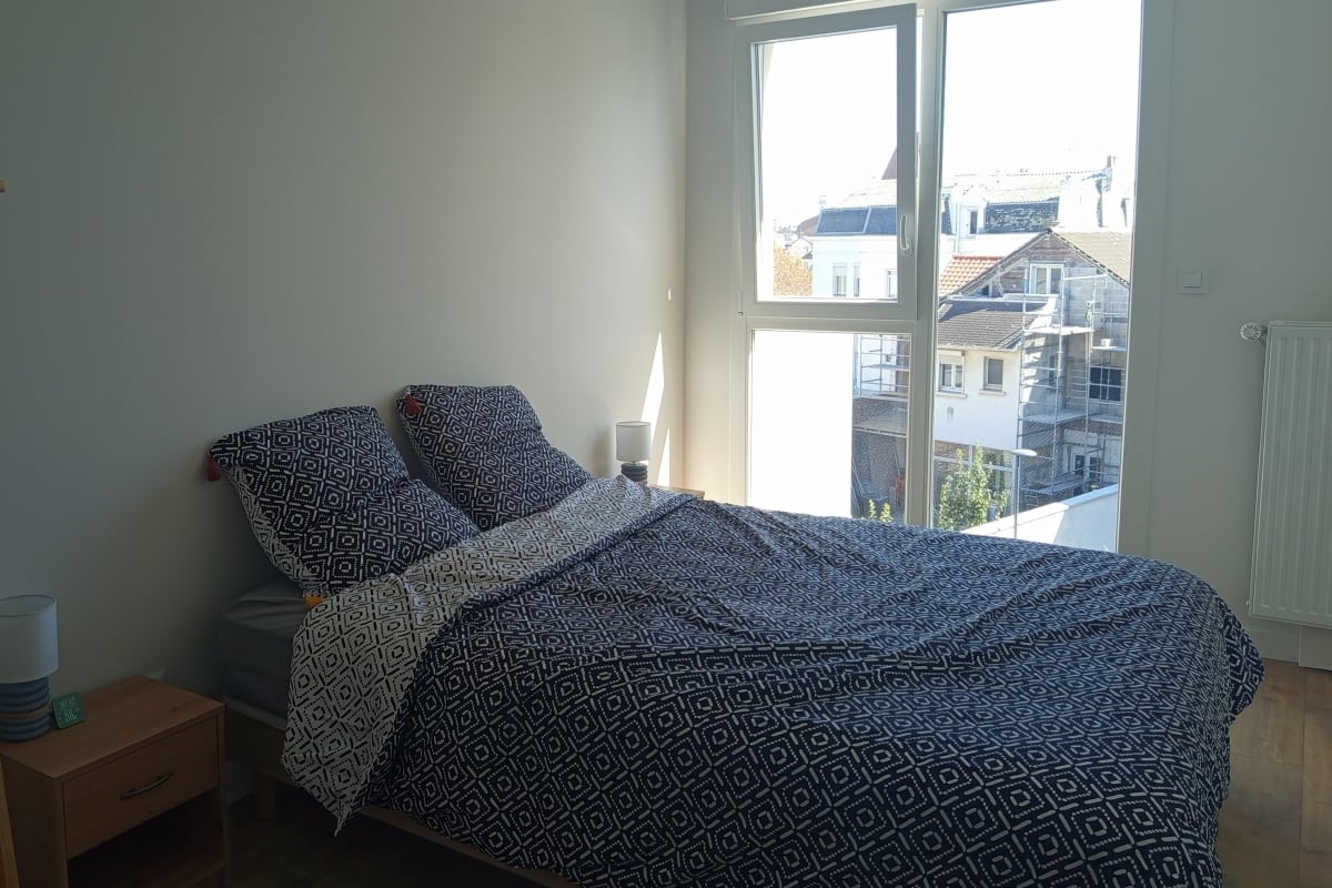 Immobilier Appartement neuf avec balcon à 100 m de la plage  