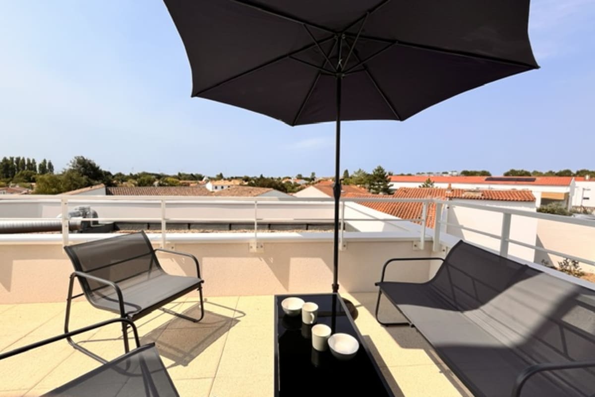Immobilier Studio avec terrasse proche de La Rochelle  