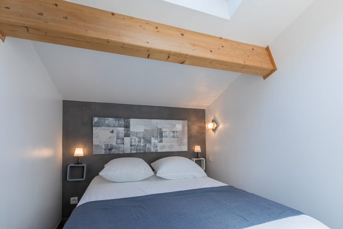  immobilier  Les Bois Flottès - Jardin -Climatisation