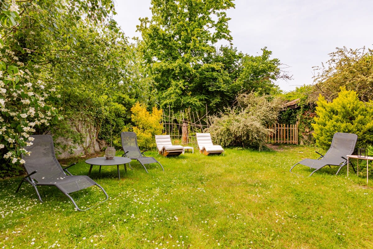Immobilier Charmante maison avec jardin  