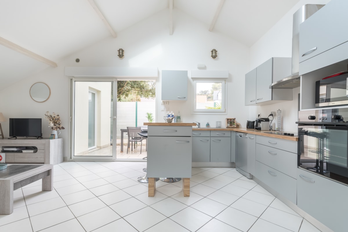 Immobilier Marguerite - Jardin - Proche plage   