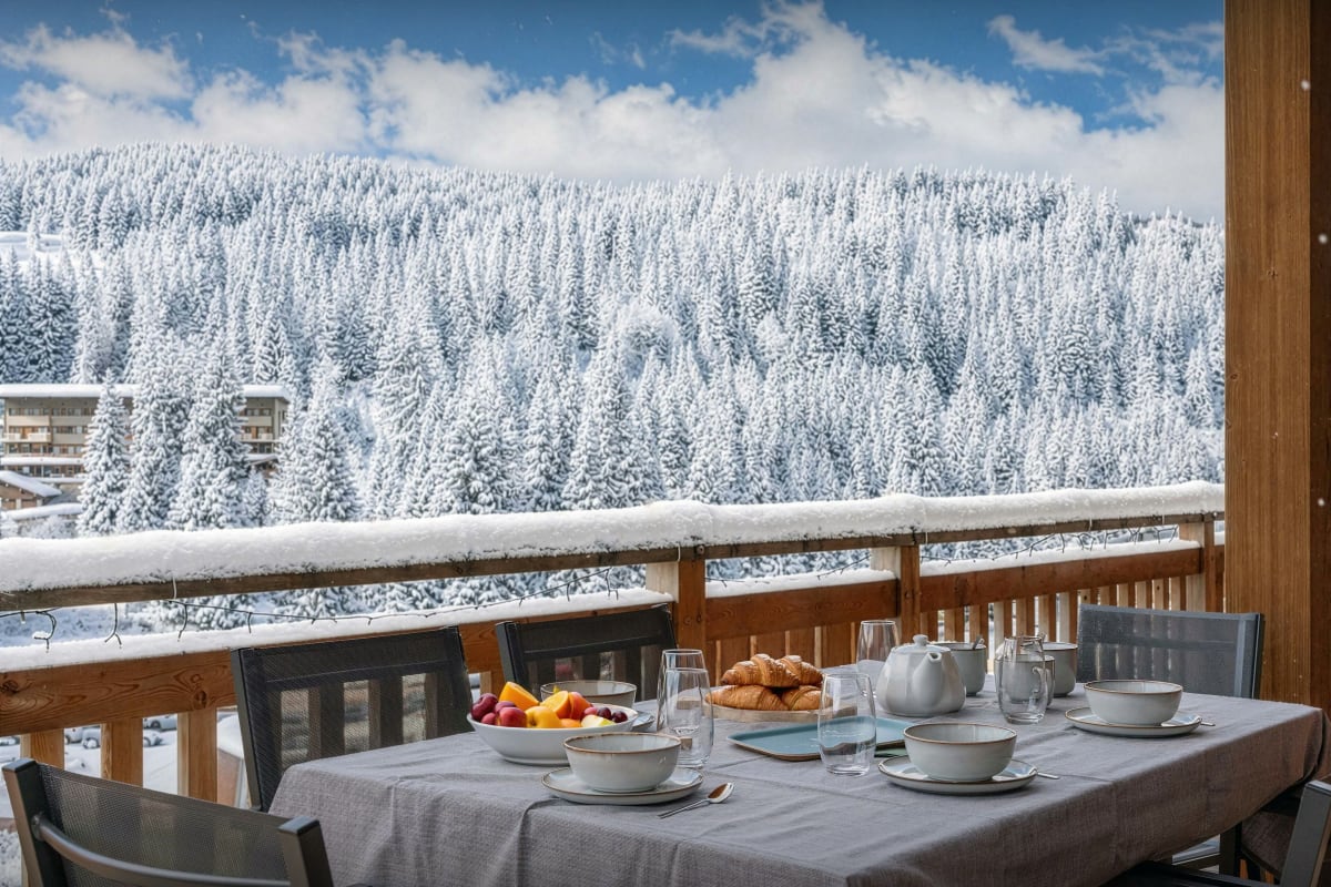  immobilier  Chalet mitoyen skis aux pieds sur les pistes de La Croix-Fry - OVO Network