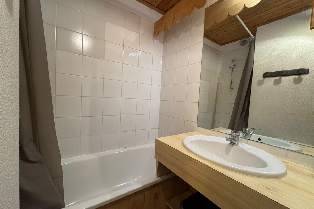 Immobilier Séjour montagne - 6 pers avec balcon à Risoul  