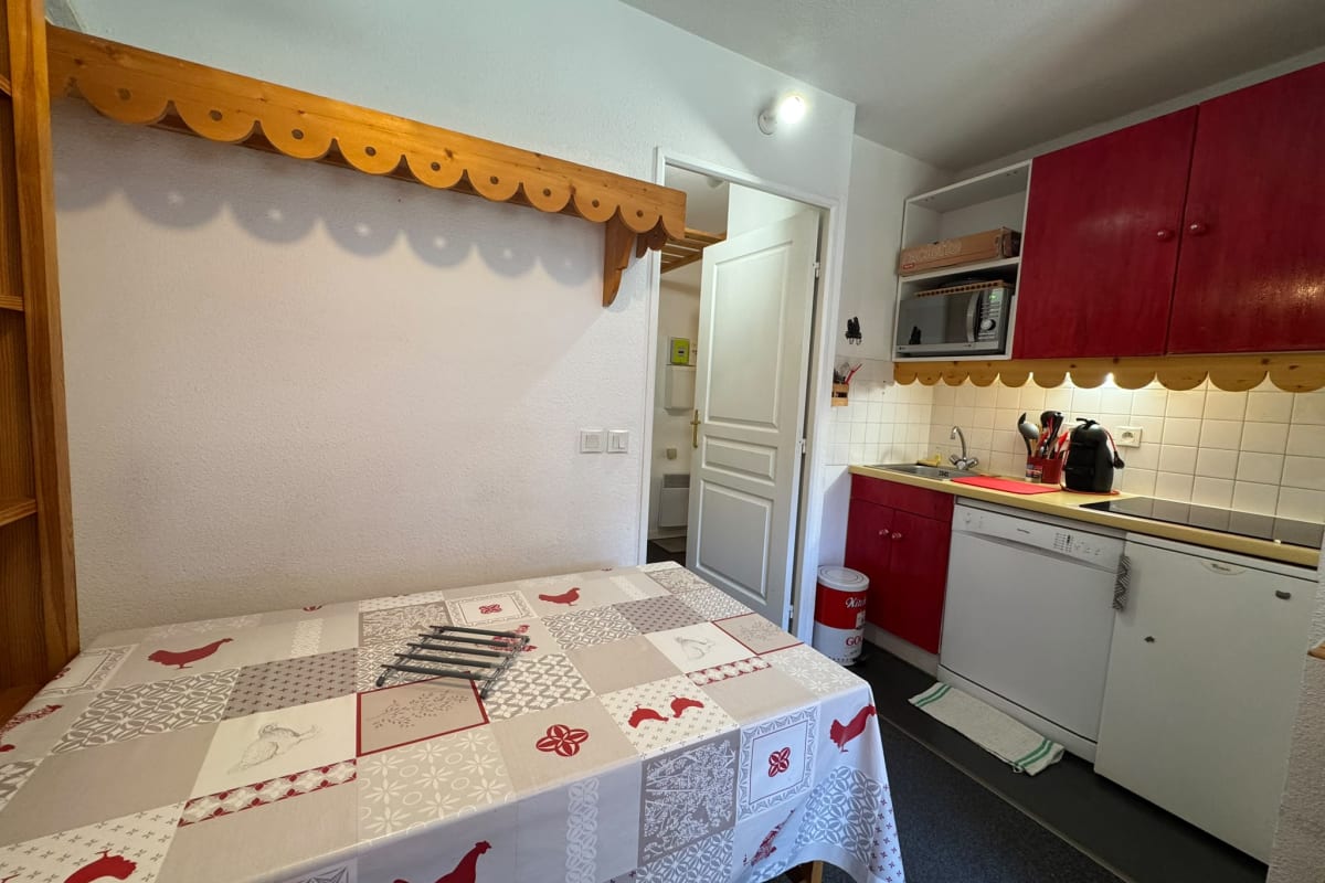  Appartement Séjour à Risoul  T2 cosy 6 couchages  Résidence Aldebaran