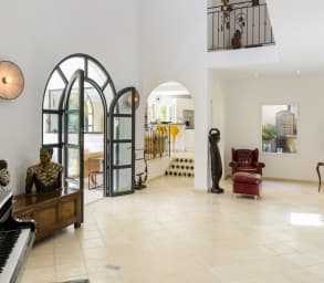 Salon