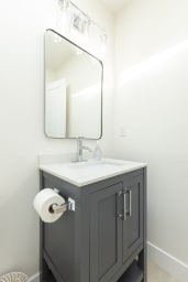 Fully equiped bathroom