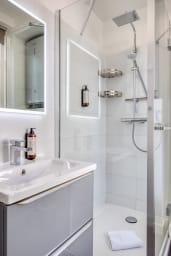 Salle de bain moderne