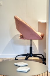 Espace bureau dans le salon