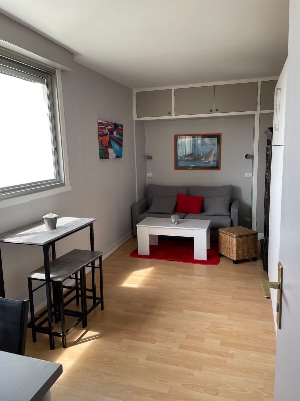  Appartement Studio avec parking 100 m départs pour les iles