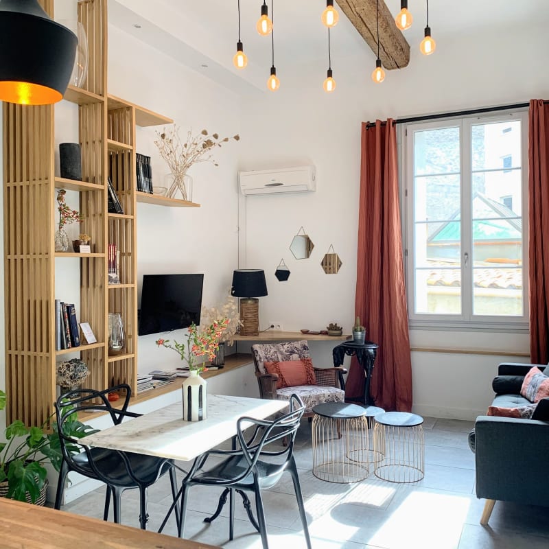  Appartement Home Chic Home - Les Suites de La Comédie - Suite2  