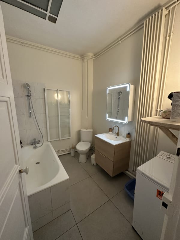 Appartement   Beau studio lumineux - proche de la Seine