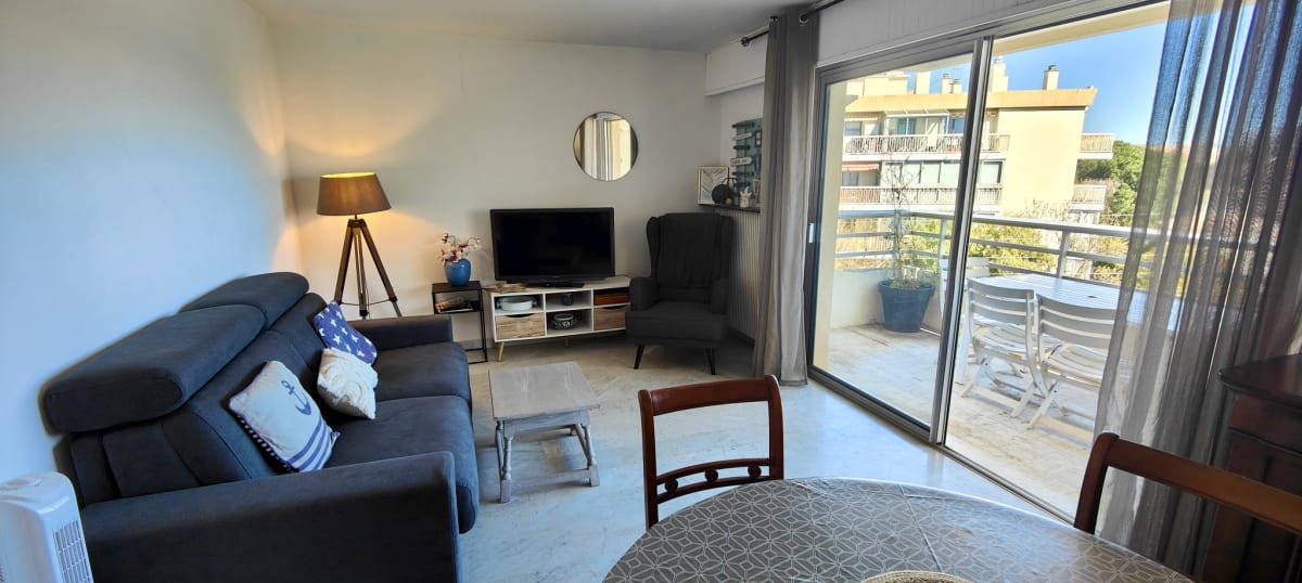 Charmant T2 avec balcon proche du port de Fréjus