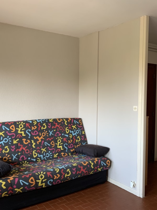  immobilier  Studio spacieux de 40 m² avec balcon à Fréjus