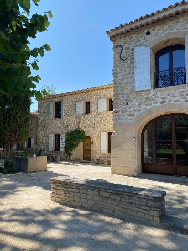 Immobilier Le Mas à l'ombre des platanes  