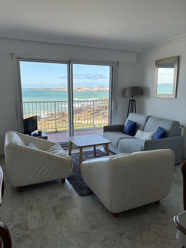  Appartement Studio vue chateau et belle ile