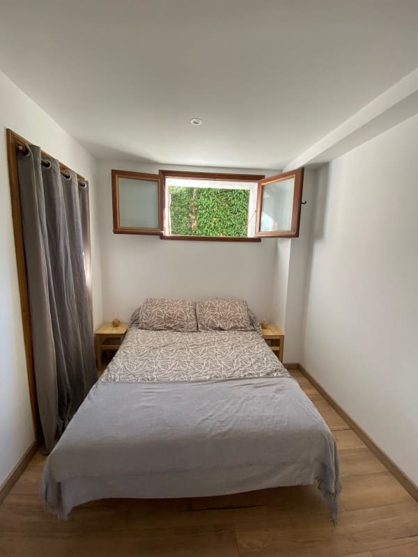 Appartement   T2 cosy avec cheminée et terrasse - 5min Valberg