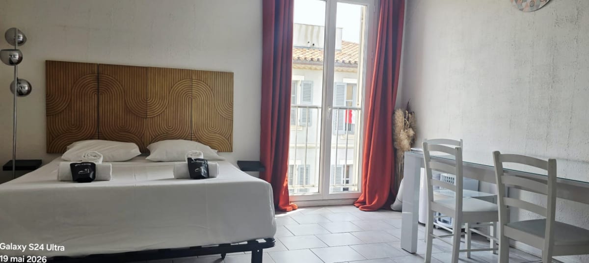 Immobilier Charmant studio au cœur de Saint-Tropez  