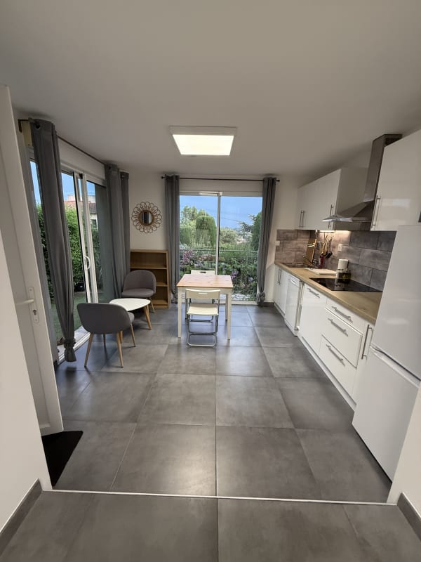 Appartement Studio cosy dans villa, climatisé, terrasse - La Garde 