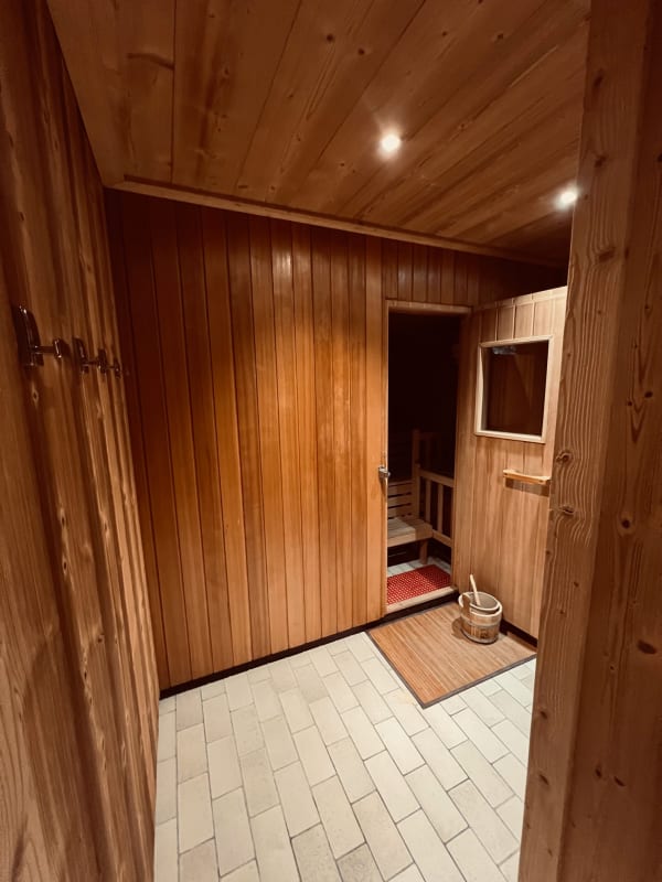  immobilier  Appartement lumineux avec balcon et piscine