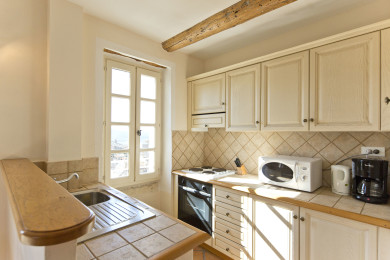 Bright flat for rent Bonnieux 4 people