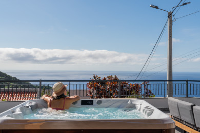 jacuzzi