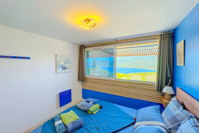 Camera con vista mare (letto 160 x 190 cm) e ampio armadio