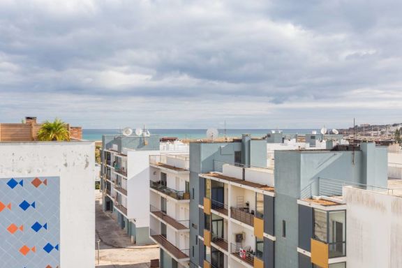 Lagos Marina Apartment mit Pool and Fitnesstudio