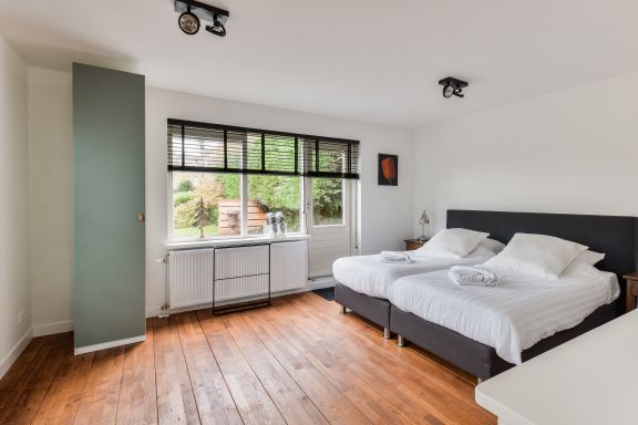 Luxury Garden View Apartment - GRATIS PARKEREN
