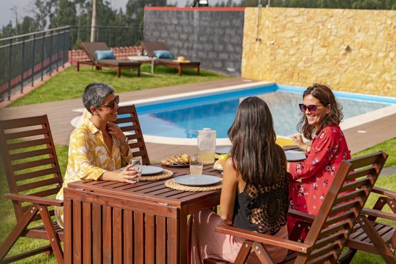 Felicidade Rocha I, für Familien, mit einem Pool.
