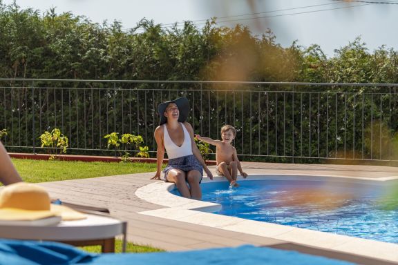 Felicidade Rocha I, für Familien, mit einem Pool.