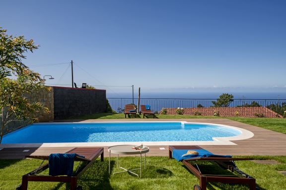 Felicidade Rocha II - For families, with a pool 