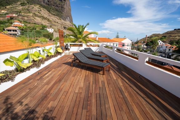 Dans le village - Madeira Surf Camp III