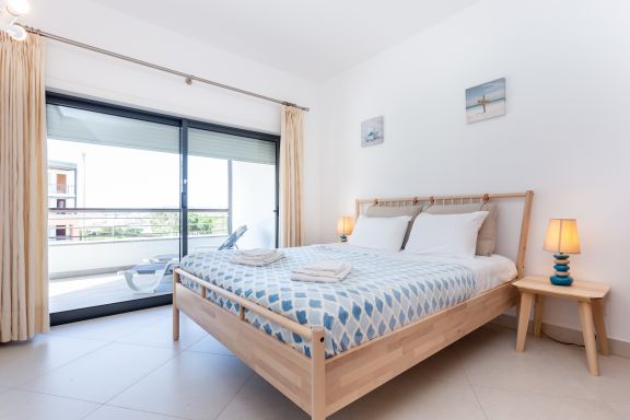Large Family Apartment - Marina Park