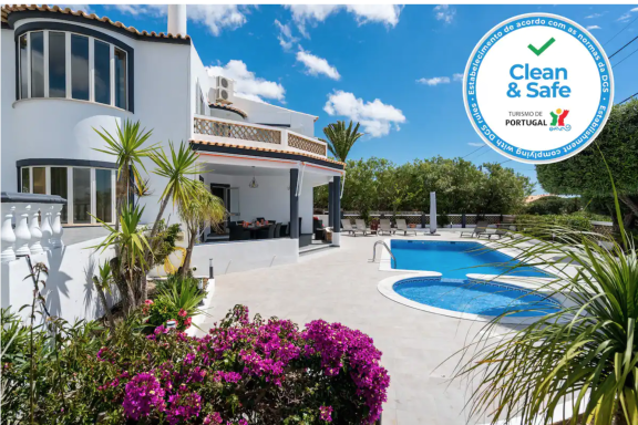 Casa Laranja Villa mit drei Schlafzimmern