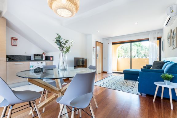 Baia da Luz - ground floor apartment