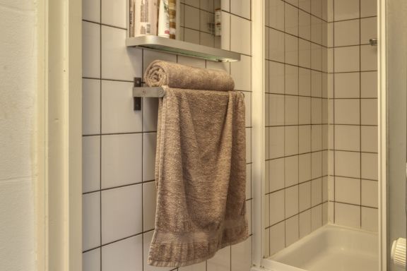 BB 1971 Hazenstraat (gedeelde badkamer)