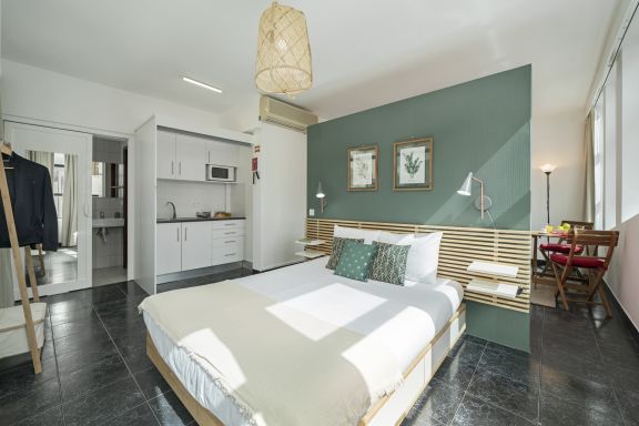 Pelourinho II, cool studio in Funchal