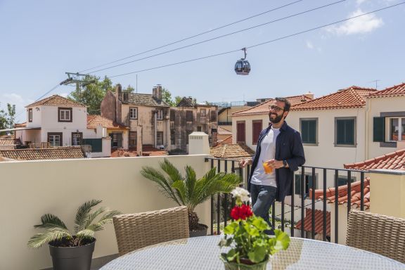 Dans la vieille ville de Funchal, près de la plage - Casa Caetano