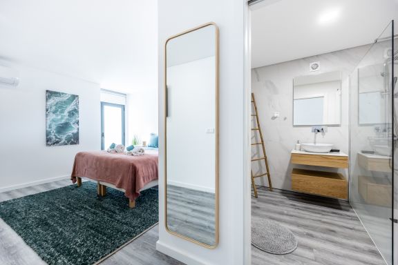 Frontline Seaview Apartment