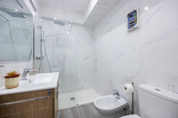 Torri riverview apartment