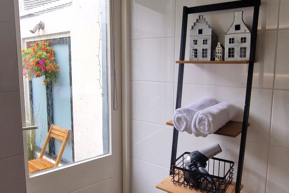 City Attic Haarlem, 4-Personen-Apartment mit Terrasse