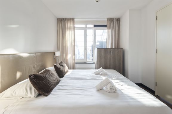 Spacious and luxurious first flloor apartment with balcony- Kaag  (18)