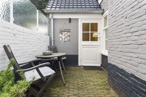 Tiny Home Historical with Private sauna
