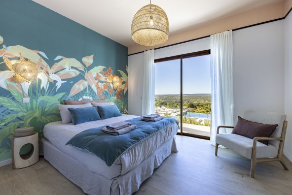 Villa Oliade - Escape to Luxury at Our New Villa in Praia da Luz!