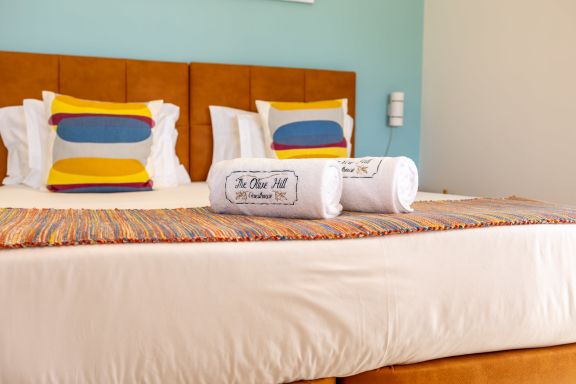 The Olive Hill Bungalow Azul
